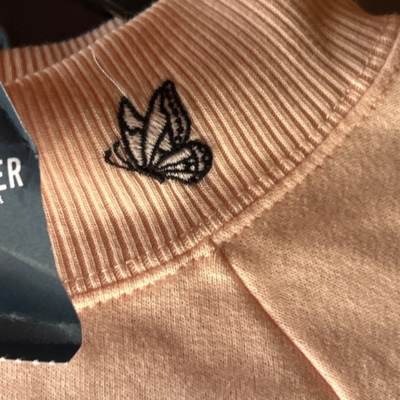 Hollister Pink Crewneck Sweater Butterfly Medium Women - Picture 3 of 12